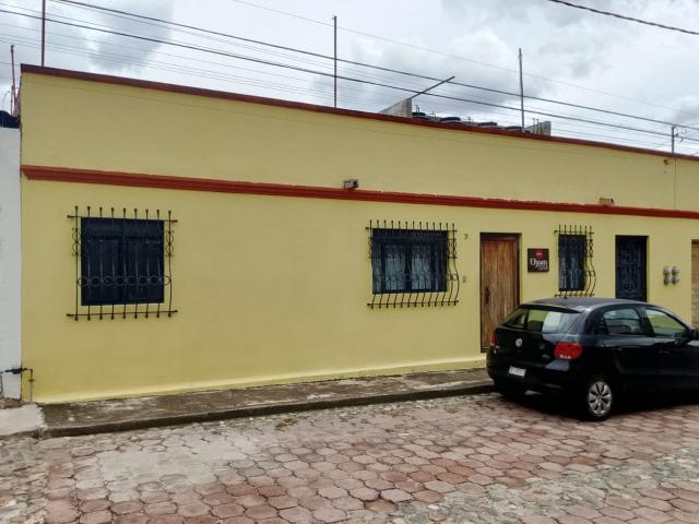 Departamento a pie de calle en Calle de Enmedio, Colonia San Javier