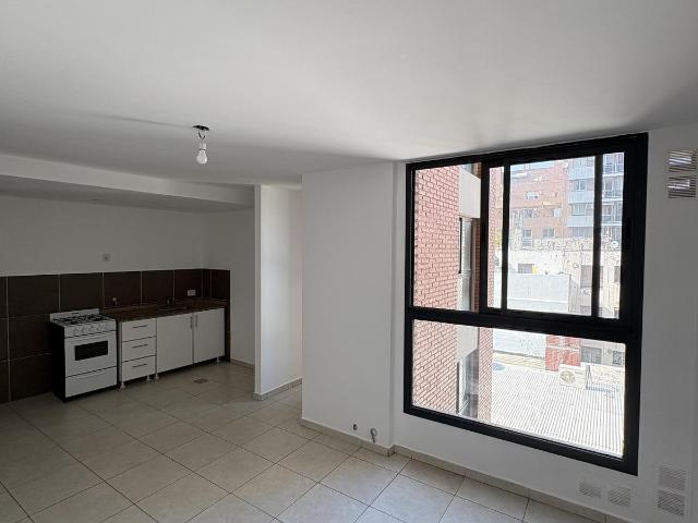 Departamento a pocos metros de Bv San Juan