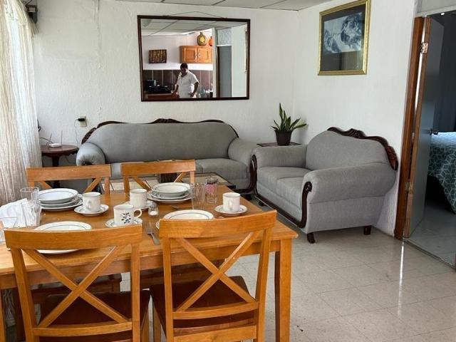 DEPARTAMENTO AMUEBLADO AL ORIENTE EN RENTA