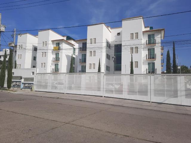 Departamento Amueblado con elevador y port?n el?ctrico Arbide