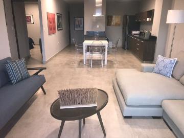 Departamento Amueblado de Lujo zona norte de Mérida