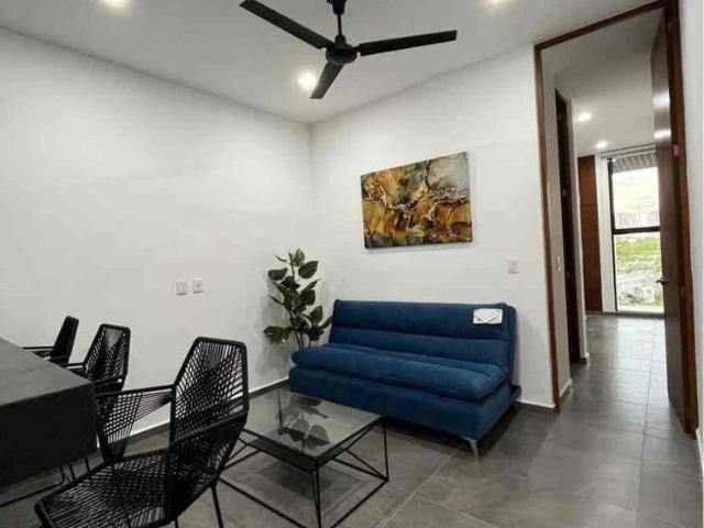 Departamento amueblado, de 1 recámara, en privada