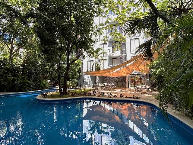 Departamento Amueblado de 1 Recamara en venta en Playa del Carmen Riviera Towers Zona de gran plusvalia
