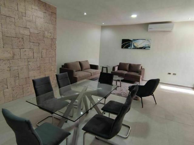 Departamento amueblado de 2 habitaciones en fracc. en Ramos