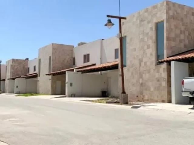 DEPARTAMENTO AMUEBLADO DE 2 PISOS EN VIÑEDOS 207 mts2