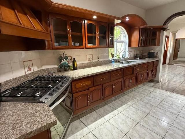 Departamento Amueblado EN RENTA Av. Base Aérea, Zapopan