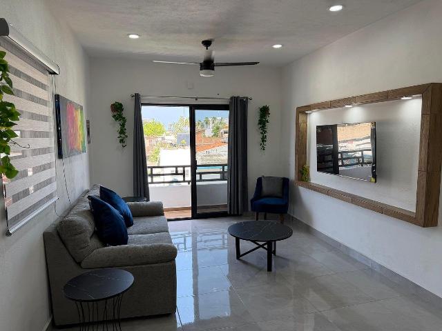DEPARTAMENTO AMUEBLADO EN RENTA EN ARAMARA, PUERTO VALLARTA