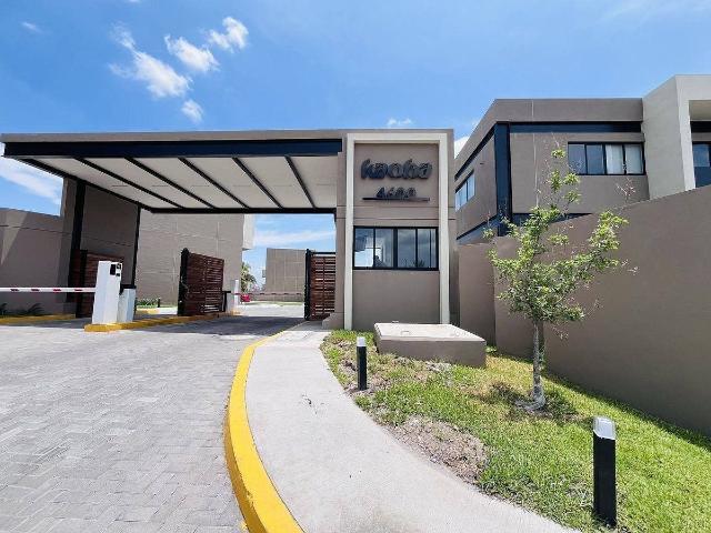 DEPARTAMENTO AMUEBLADO EN RENTA EN COND. KAOBA, JURIQUILLA QUERETARO