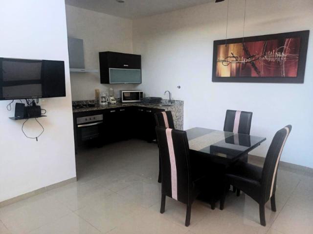 DEPARTAMENTO AMUEBLADO EN RENTA EN FRACCIONAMIENTO LOMA BONITA, MÉRIDA