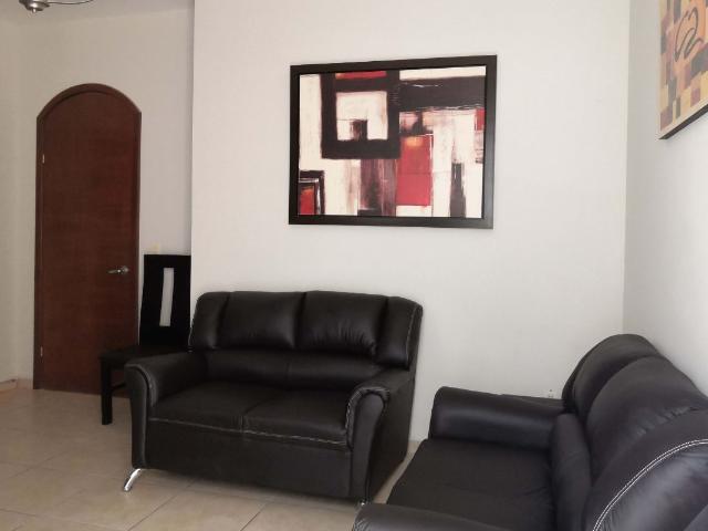 Departamento amueblado en RENTA en Los Olivos