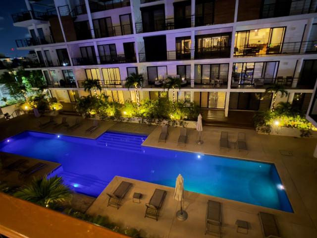 Departamento Amueblado en Renta en SM 16 | Acabados de Lujo y Rooftop