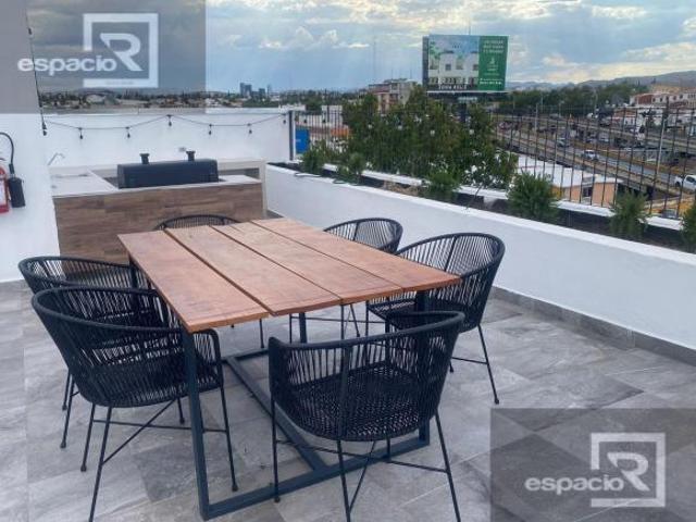 DEPARTAMENTO AMUEBLADO EN RENTA EN ZONA CENTRO