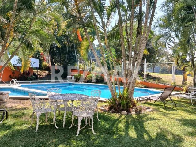 Departamento amueblado en renta — Jiutepec, Condominio Hacienda San Gaspar. Clave 6055