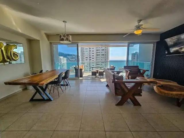 ¡Departamento amueblado en renta!