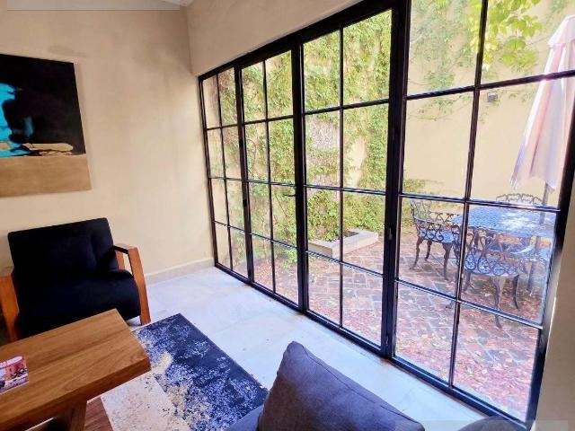 Departamento Amueblado Planta Baja con Alberquita Privada