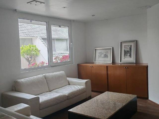 Departamento DE UNA SOLA HABITACIÓN amueblado