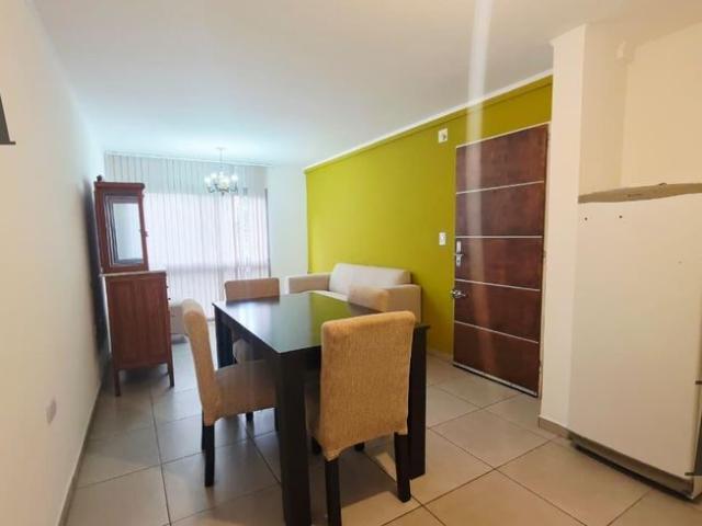 Departamento amoblado, calle Victoria y Corrientes