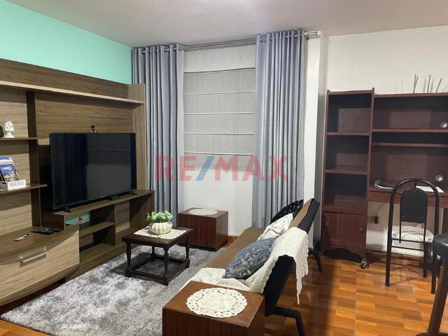 Departamento Amoblado En Alqjuiler
