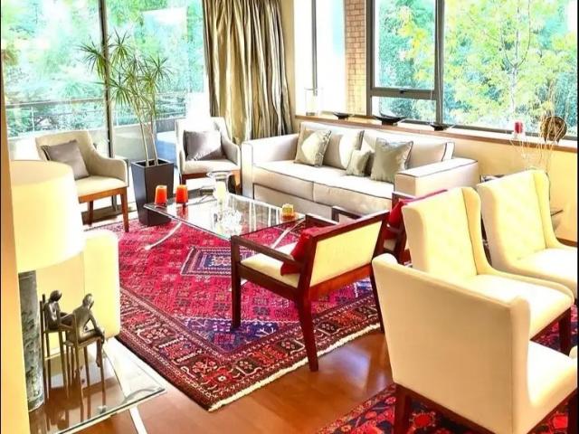 Departamento amoblado en hermanos cabot, las condes