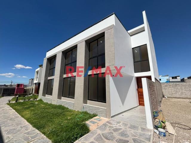 Departamento Amplio En Estreno – Cerro Colorado