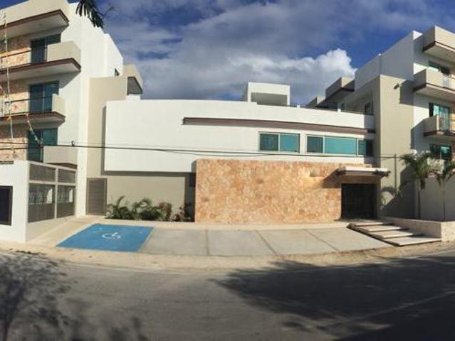 Departamento amplio en venta en Playa del Carmen 503