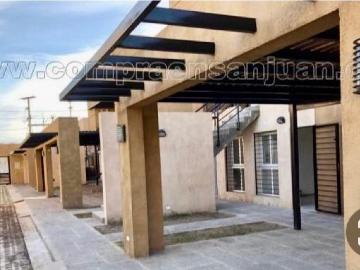 Departamento Amplio, Planta Baja, 2 Dormitorios, Patio Interno