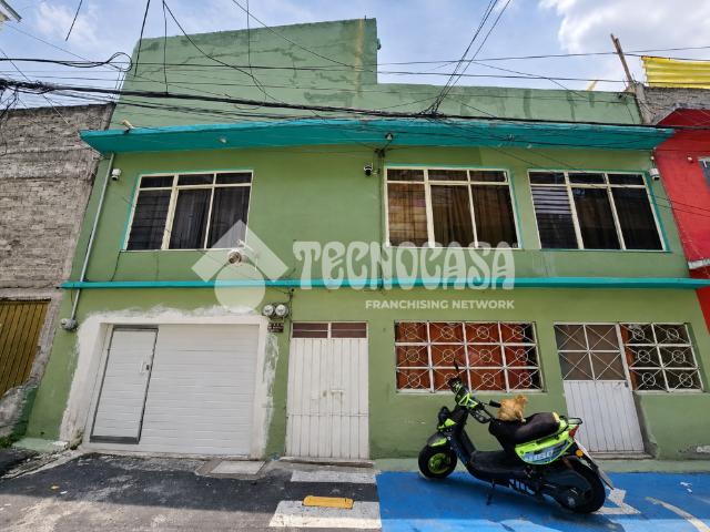 DEPARTAMENTO ANDADOR 7, COL. TRIUNFO DE LA REPUBLICA