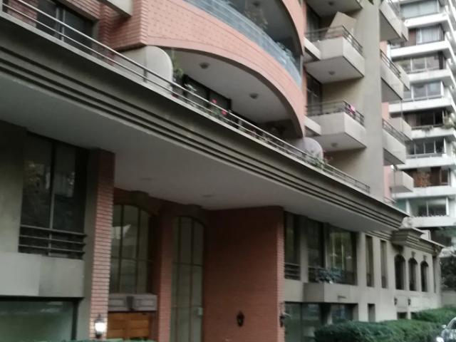 Departamento alcántara excelente, sexto piso