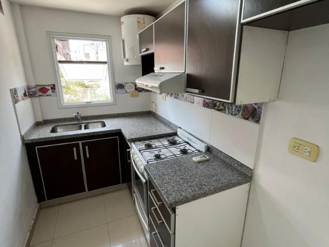 Departamento Alquiler 2 ambientes 20 años, 41m2, Contrafrente, Buenos Aires 600 piso 3, Castelar | Argenprop