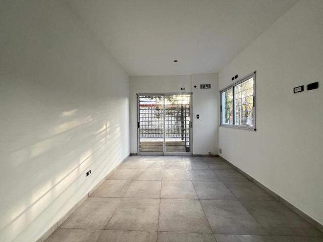 Departamento Alquiler 2 ambientes, 40m2, Florencio Varela 1332 piso PB, Lanus Oeste | Argenprop