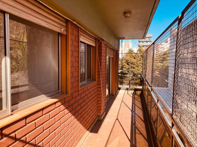 Departamento Alquiler 4 ambientes 45 años, Contrafrente, Norte, Bogotá 2000 piso 3, Flores Norte | Argenprop