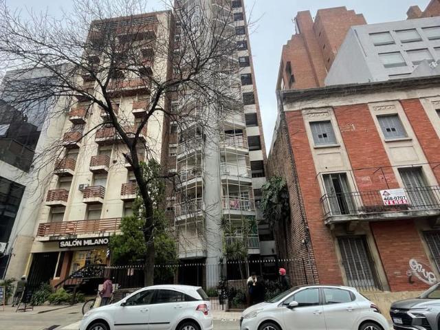 DEPARTAMENTO ALQUILER Nueva Cordoba 2 DORMITORIOS 2 BAÑOS. Semipiso sobre Independecnia 400