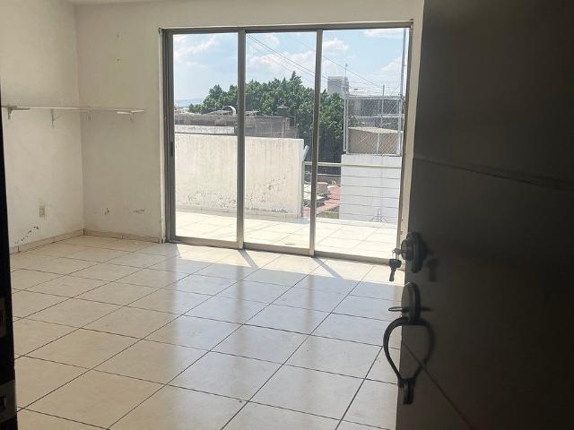 Departamento Grande con terraza zona centro