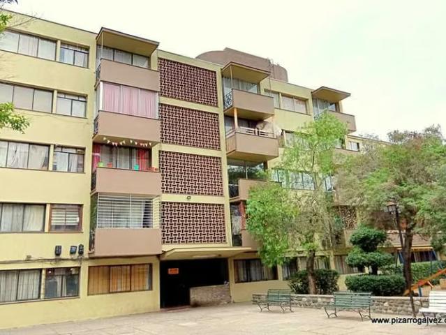 Departamento grande Pedro Lagos San Diego 1779 | dormitorios por 1800.00 en Santiago