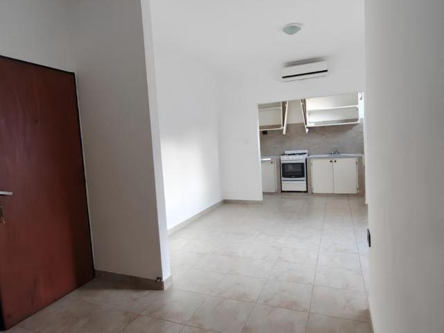 Departamento dos dormitorios en Alquiler en La Plata
