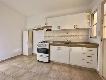 Departamento de 3 ambientes con 2 patios en Inmomap