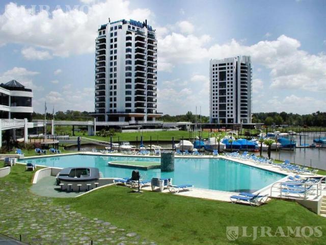 Departamento de 3 ambientes en venta en Marinas Golf