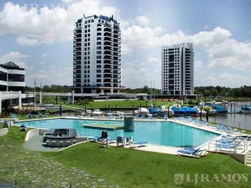 Departamento de 3 ambientes en venta en Marinas Golf