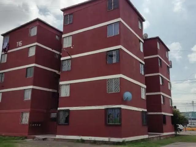 DEPARTAMENTO DE 3 RECAMARAS EN 3ER PISO