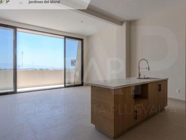Departamento de 106 m² con 2 recámaras en venta en Jardines del Moral