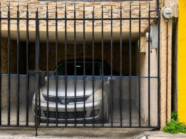 Departamento de 107 m² con 2 recámaras + 1 Patio en venta en Colina del Sur
