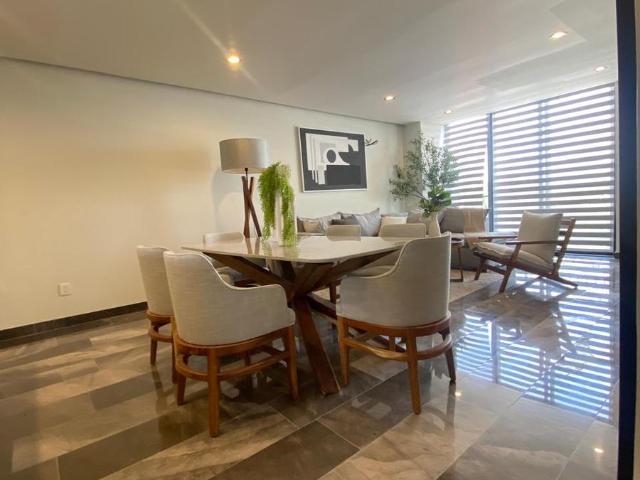 Departamento de 123 m2 en Ciudad Granja con 3 rec?m, 2 estacionam en $5?950,000