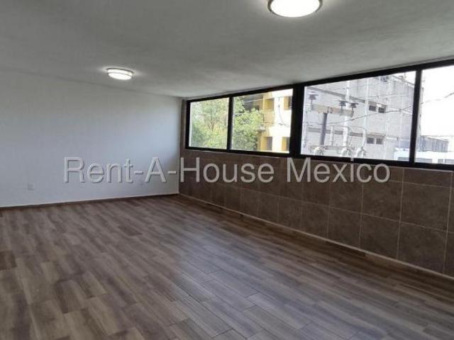 Departamento de 135 m² en venta en Lindavista Sur | 3 recámaras, 2 baños y estacionamiento