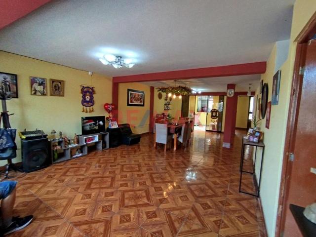 Departamento De 133 M² – El Agustino