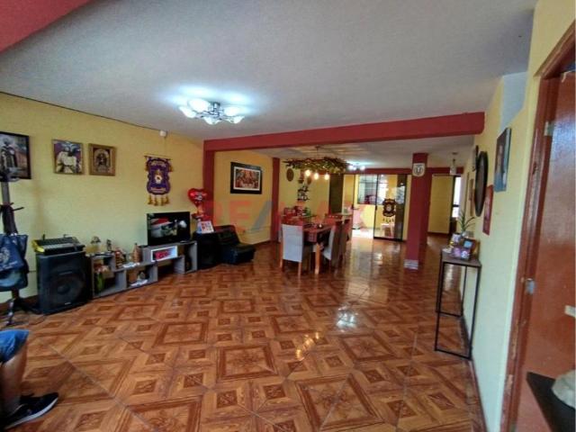 Departamento De 133 M² – El Agustino