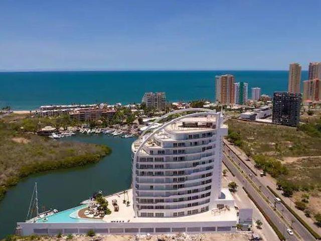 Departamento de 141 m² con 3 recámaras en venta, Marina Mazatlán