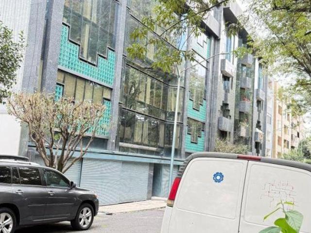 Departamento de 160 m² con 3 recámaras 2 baños 2 cajones vigilancia venta en Paseos de Taxqueña
