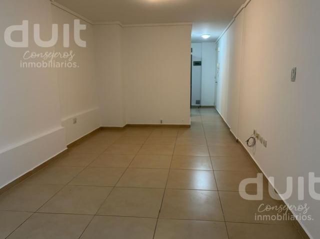 Departamento de 1 dormitorio con muy amplio living en Nueva Córdoba