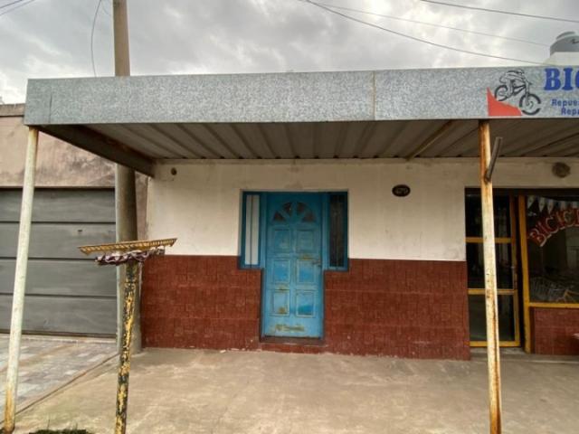 Departamento de 1 dormitorio y patio en Viale 479