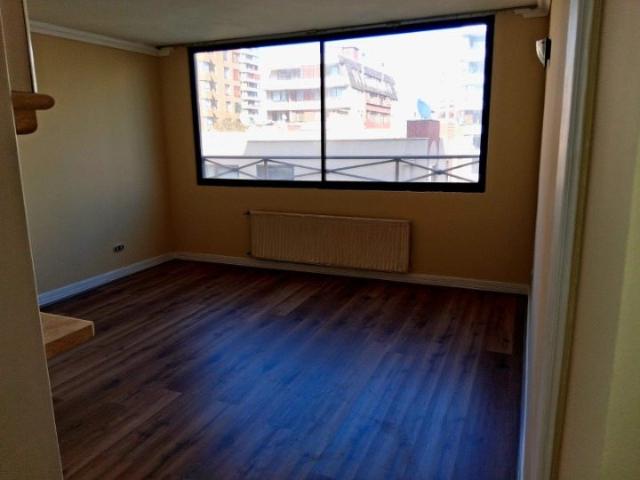Departamento de 1d1b en las condes, metro cristobal colon